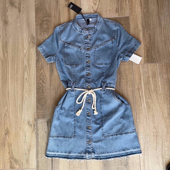 white christmas dresses Gretel Shirt Dress main image 0